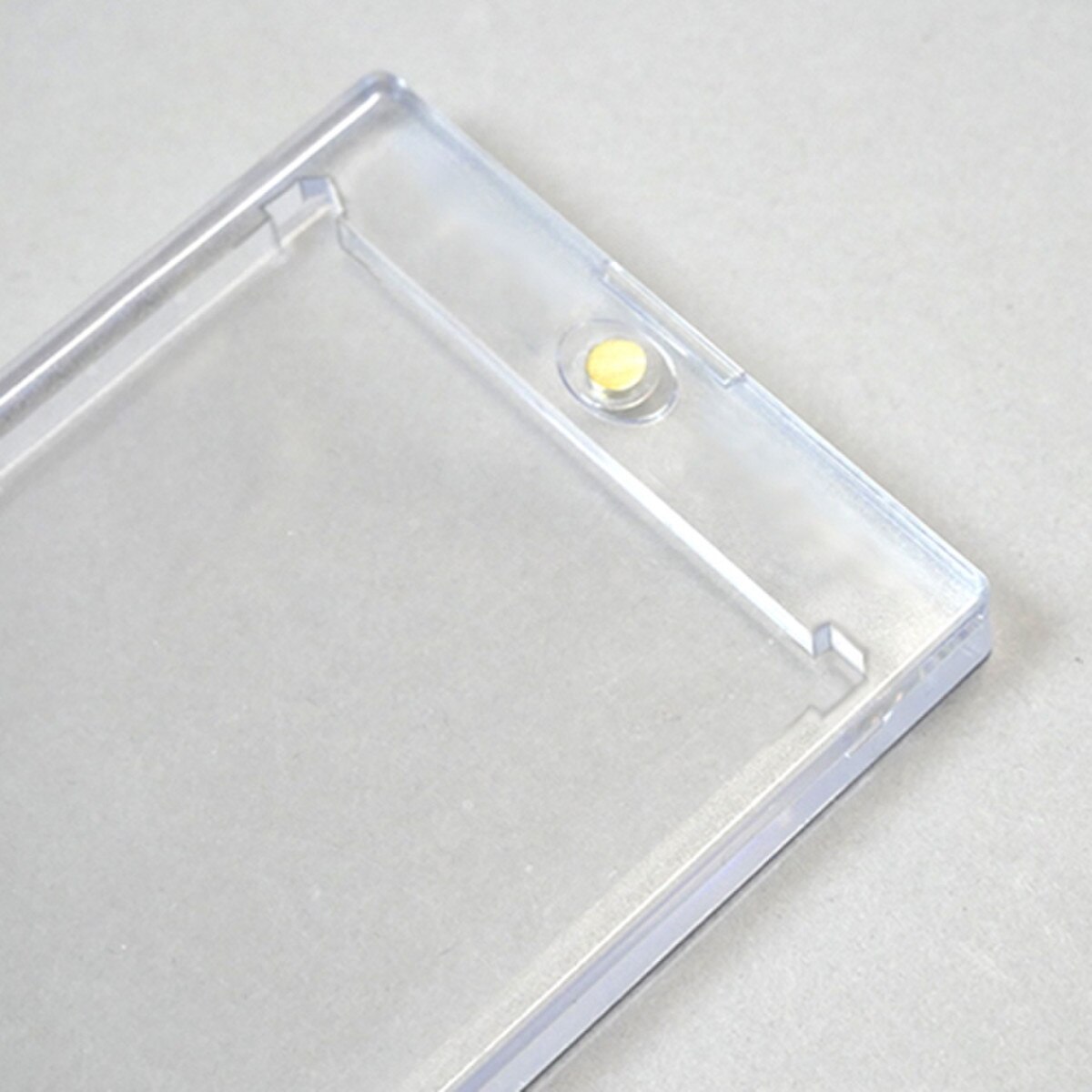Ultra-Pro 35 pt. Card Magnetic One